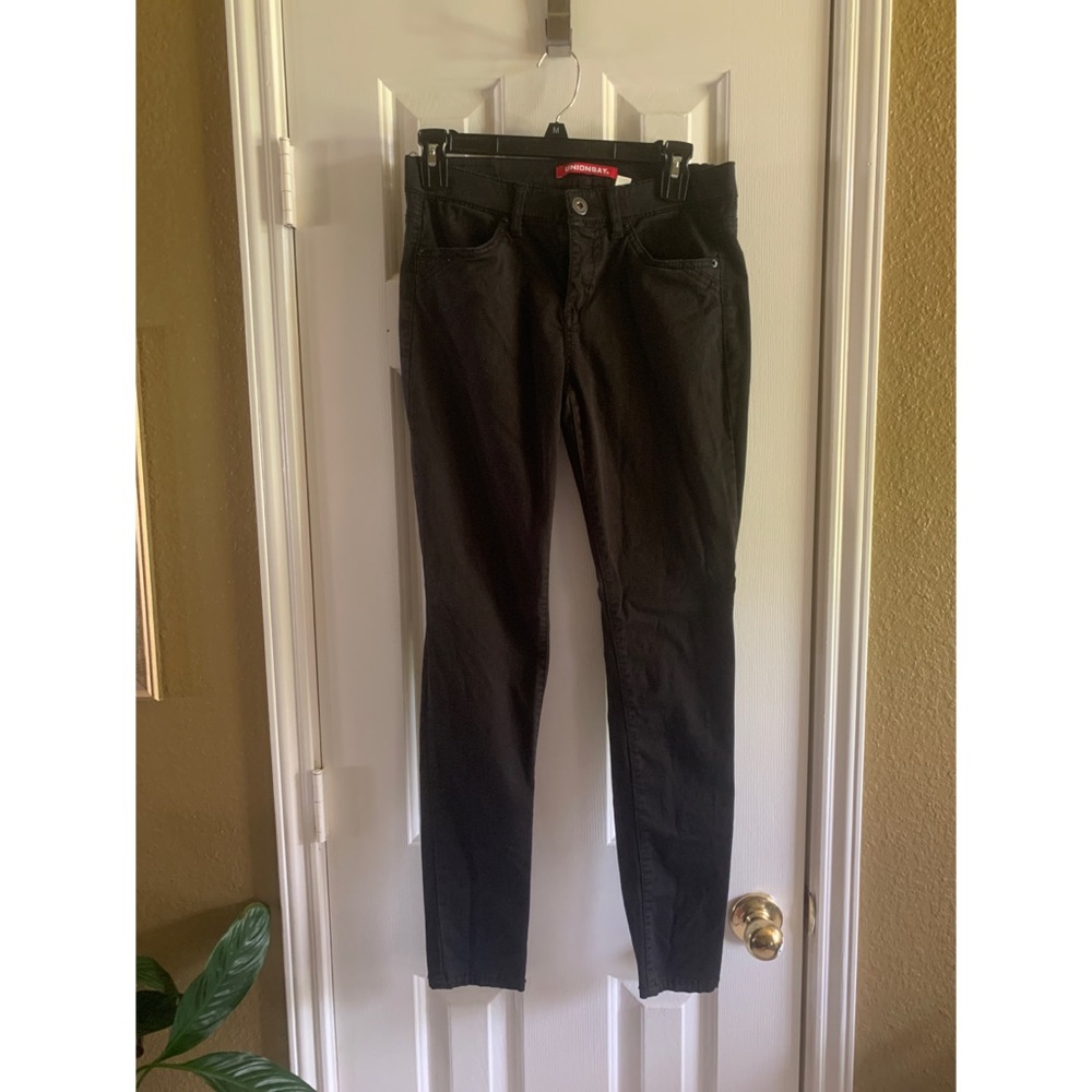 Black Skinny Jeans